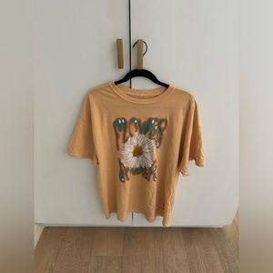 Oversized “Flower Power” T-Shirt - L